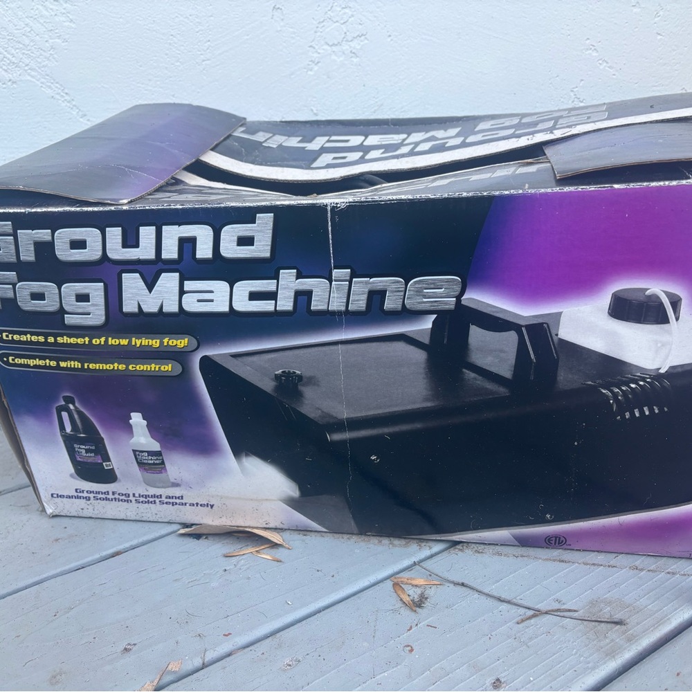 Ground Fog Machine with Remote